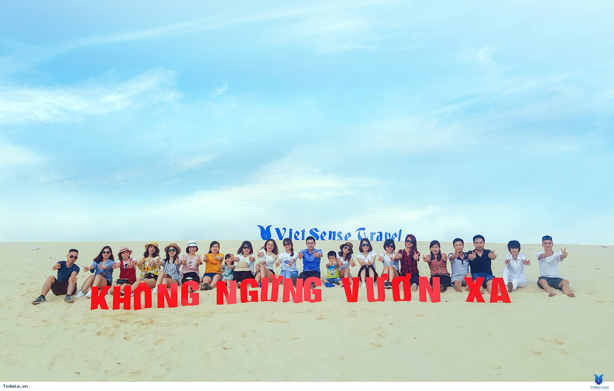 Biển Nhật Lệ - Viếng Mộ Đại Tướng Võ Nguyên Giáp - Động Thiên Đường - Bãi đá Nhảy - Ảnh 2